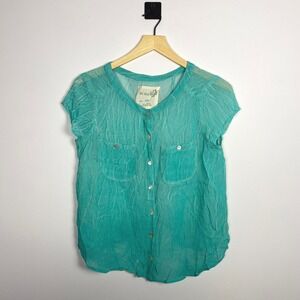 Free People We The Free Button‎ Up Shirt Crinkle Top Small Green Short Sleeve